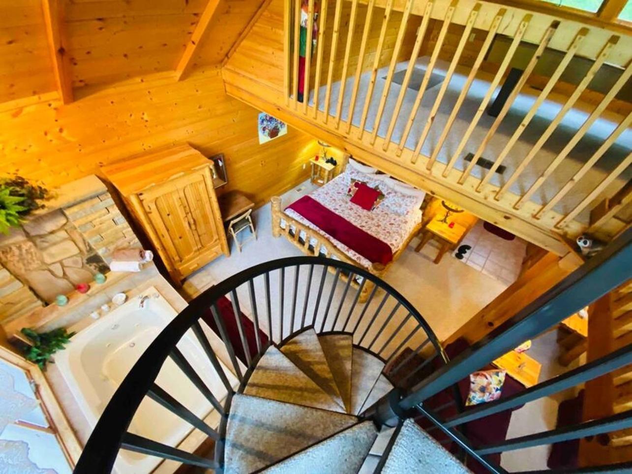 Romantic, Honeymoon Cabin In The Smokies! Gatlinburg Zewnętrze zdjęcie